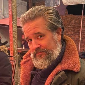 Meet your Posher, Christopher